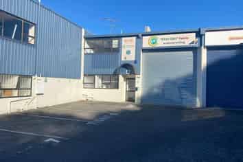 Wairau Industrial Unit - 191.5sqm
