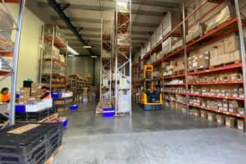 High stud warehousing in Penrose