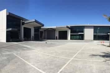 High stud warehousing in Penrose