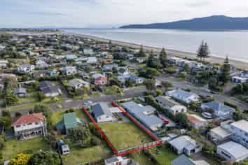 7 Eruini Street, Waikanae Beach
