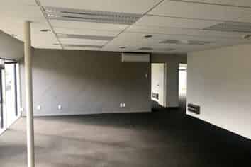 Landlord says Lease or Buy You Decide!