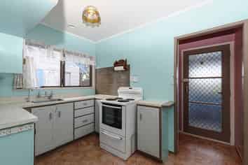 5 Luanda Drive, Ranui