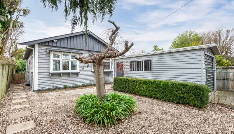 128 Stapletons Road, Richmond