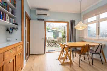 128 Stapletons Road, Richmond