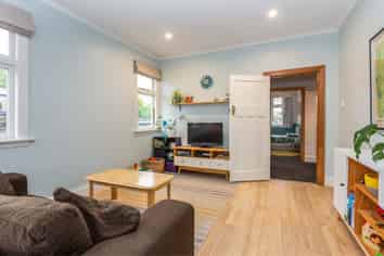 128 Stapletons Road, Richmond