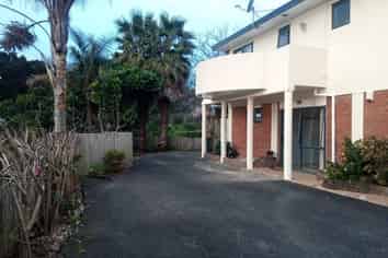 Auckland - Address withheld