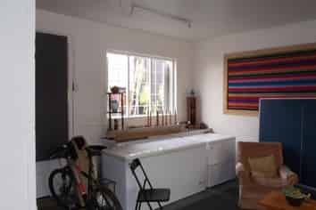 Commercial Kitchen Potential in Naenae??