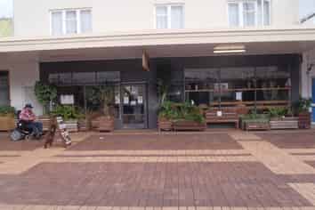 Commercial Kitchen Potential in Naenae??