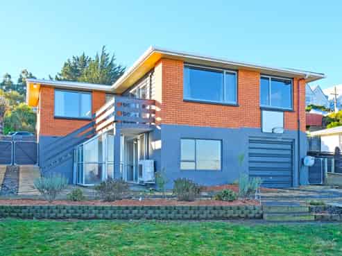 14 Dalrymple Street, Pine Hill