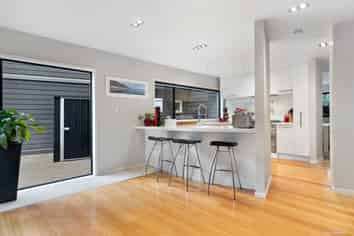 16B Auckland Road, Saint Heliers