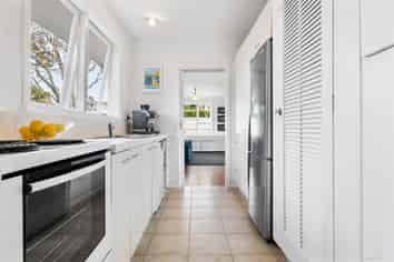 4 Modena Crescent, Saint Heliers