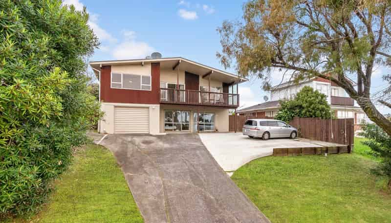 11 Marriott Road, Pakuranga