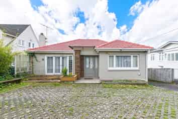 134 Mt Albert Road, Mount Albert