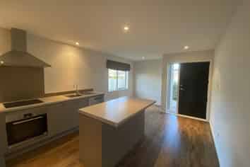 50 Elliot St, Howick