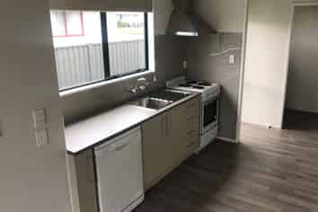 376 Kahikatea Drive, Dinsdale