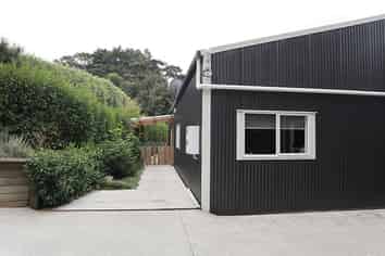 28A Taylor Road, Waimauku