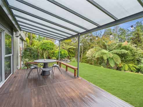 24 Splitt Avenue, Glenview