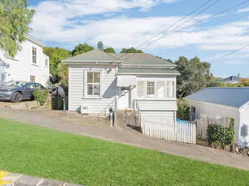 8 Alexander Street, Kingsland