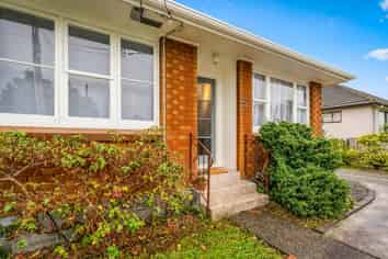 2/31a McParland Street, Ebdentown