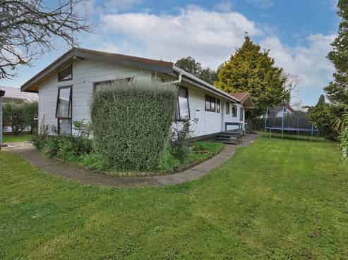 55 Berkley Avenue, Hillcrest