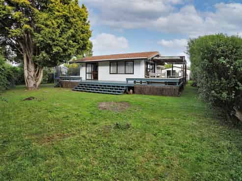 55 Berkley Avenue, Hillcrest