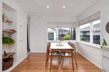 145 Avonhead Road, Avonhead