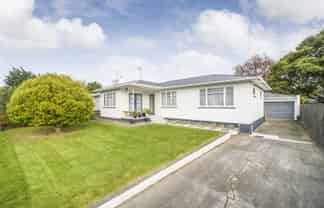 6 Miles Place, Awapuni