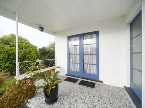 6 Miles Place, Awapuni