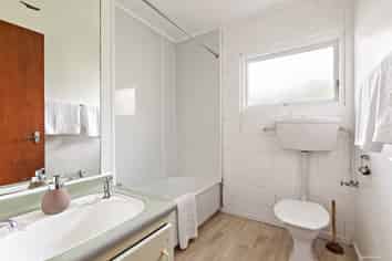 3/6 Parau Street, Three Kings