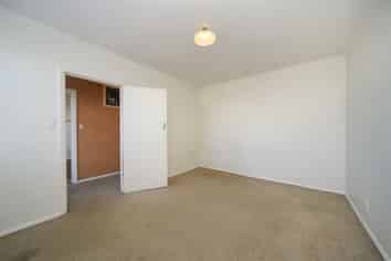 33 Bourke Street, Palmerston North Central