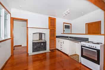 24 First Avenue, Avenues