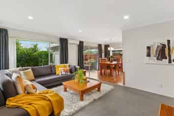 2/16 Amberwood Drive, Northpark