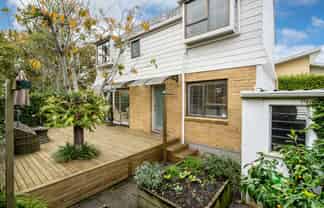 1/167 St Johns Road, Meadowbank