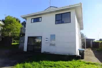 2/24 James Walter Place, Mount Wellington