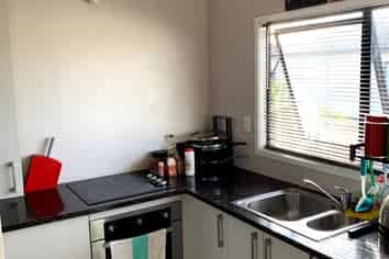 2/24 James Walter Place, Mount Wellington