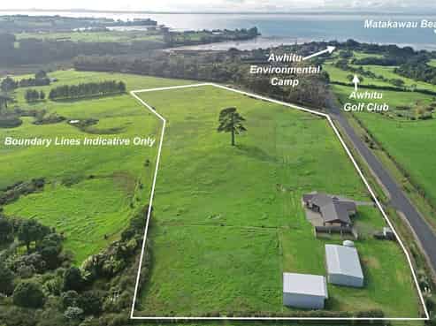 121 Brook Road, Awhitu