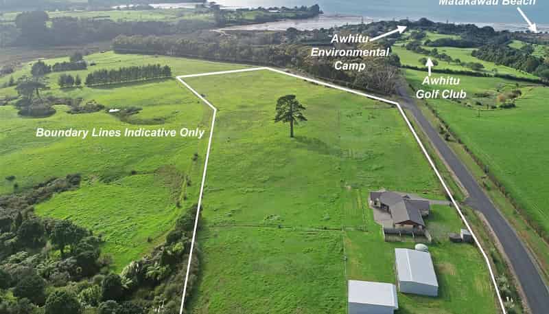 121 Brook Road, Awhitu