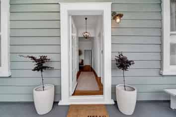 9 Mayfair Place, Westown