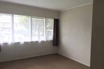 2/5a Wade Avenue, Onehunga