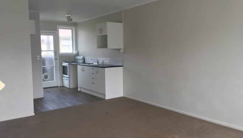 2/5a Wade Avenue, Onehunga