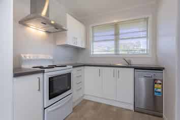 2/43 Liverpool Street, Epsom