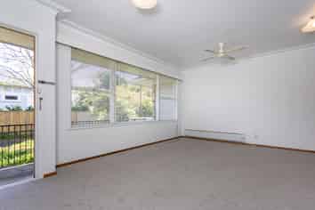 2/43 Liverpool Street, Epsom
