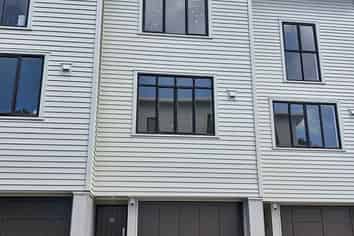 28/17 Lyon Avenue, Mount Albert