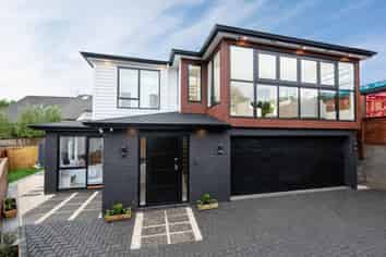 121D New Windsor Road, New Windsor