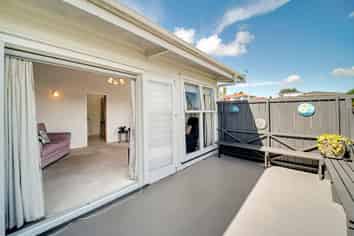 21 Carole Crescent, Pakuranga Heights