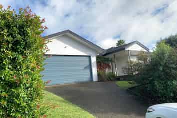 78 Cabeleigh Drive, Helensville