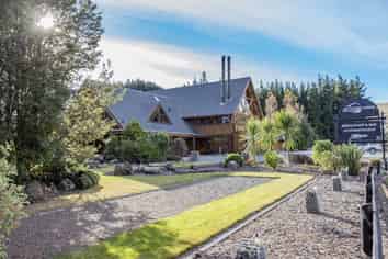 10 Mount Lyford Forest Drive, Lyford