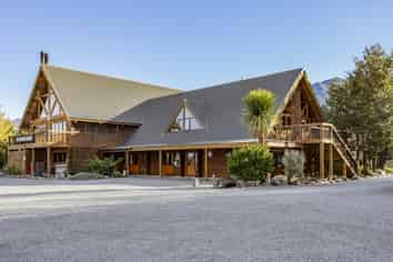 10 Mount Lyford Forest Drive, Lyford