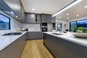 22 Kahu Close, Orewa