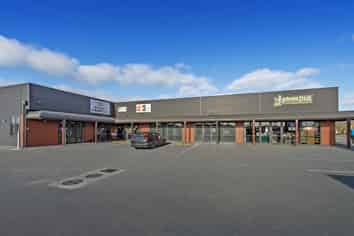 Mason's Drapery, Darfield